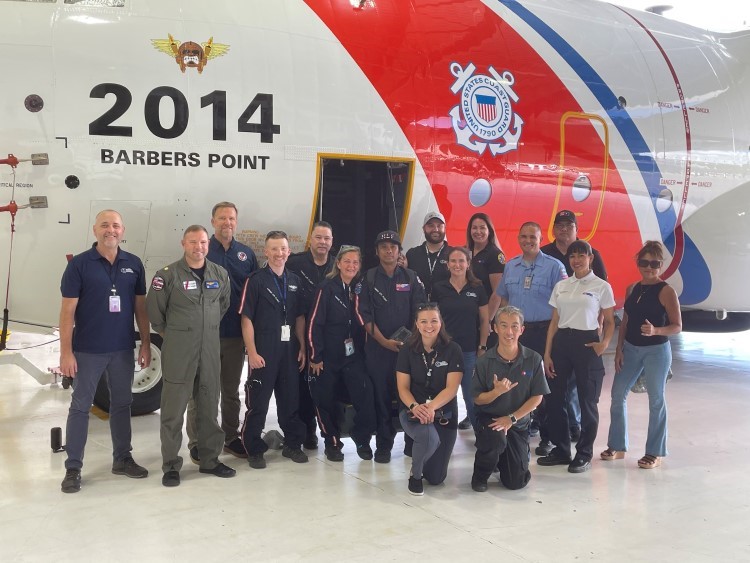 Hawaii Life Flight, AMR and U.S. Coast Guard Pilots Collaborate for Structured Aircraft and Flight Safety Training